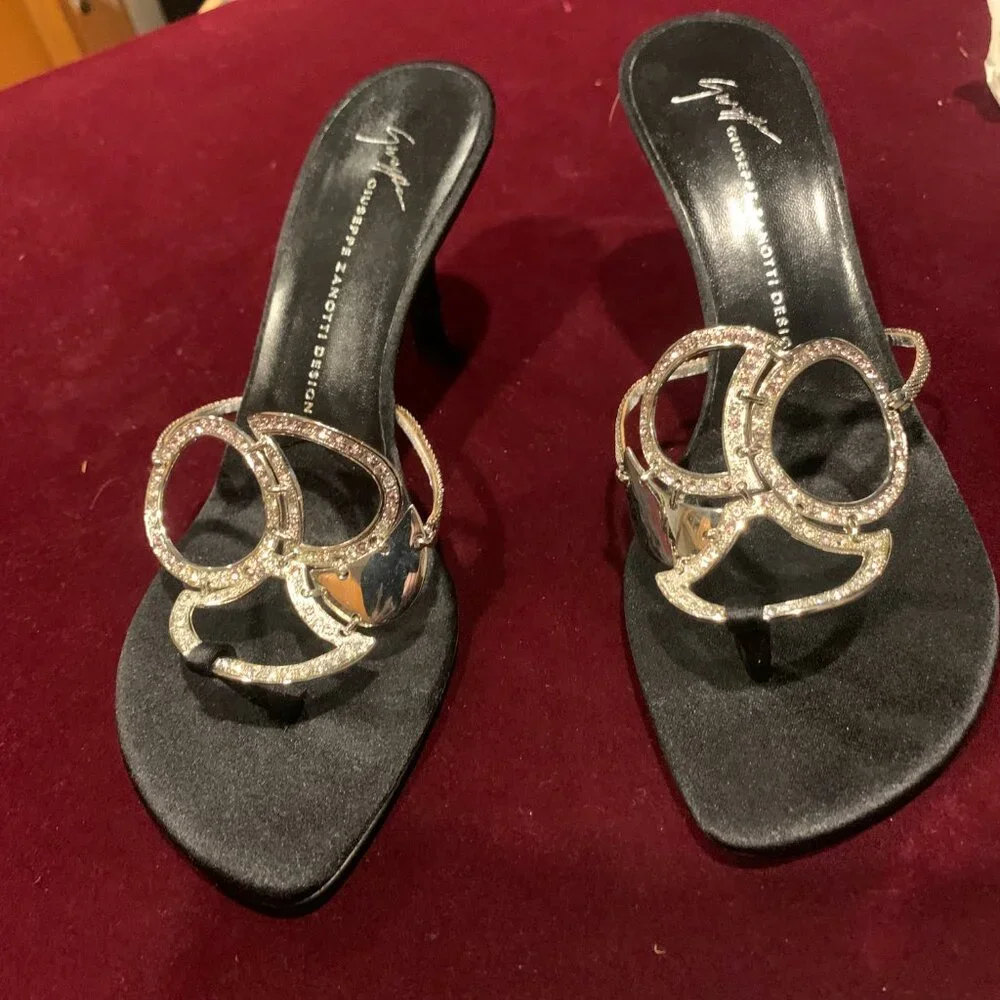 Guiseppe Zanotti - Picture 8 of 8